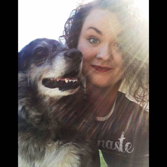 Meet your Posher, Sarah - Picture 1 of 1